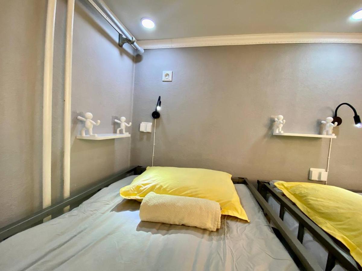 Downtown Homestay Bishkek Exterior photo